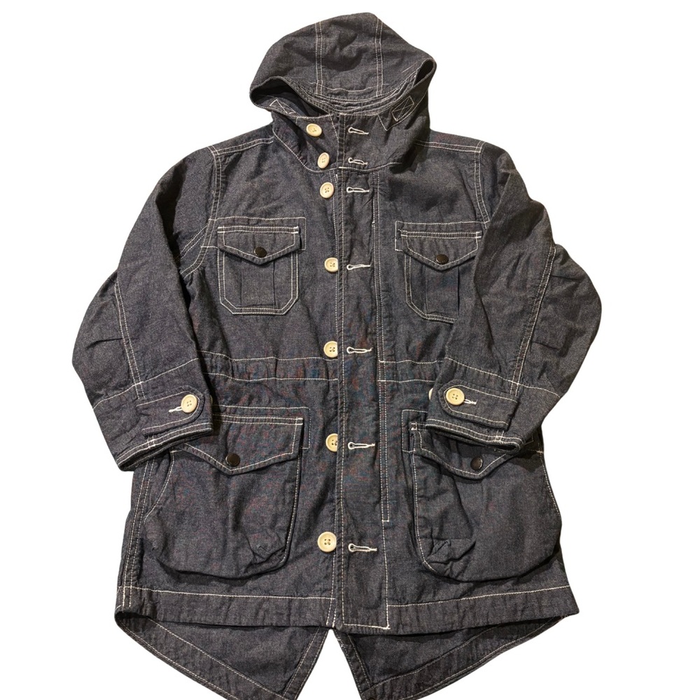 GAP Blue Denim Jacket with white Accents.kj1702